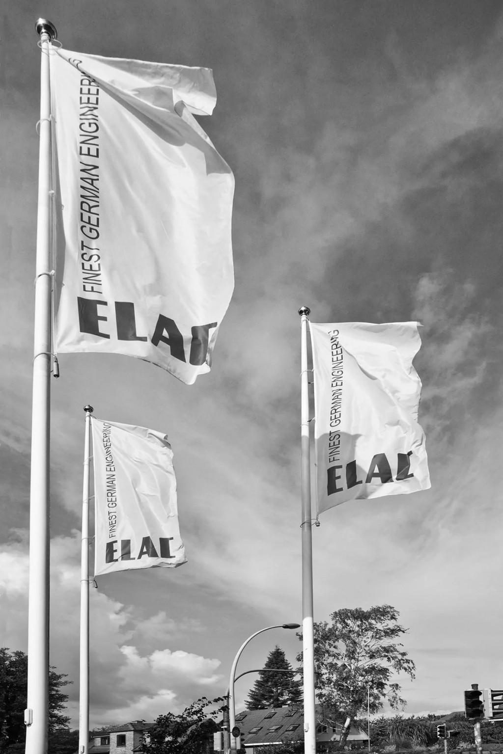 Флаги с лого Elac